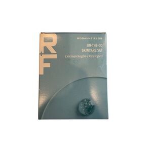 NWT Rodan + Fields Reverse Travel Set